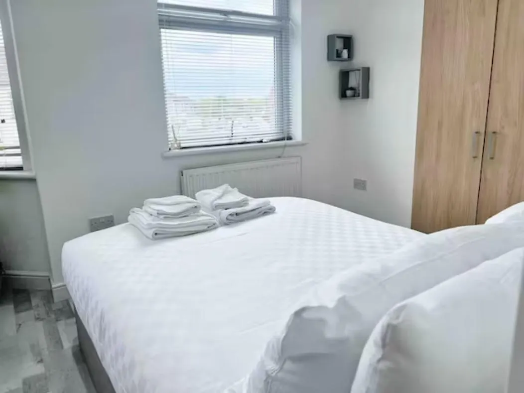 Studio Rooms Ensuite Newbury Park London Ilford United Kingdom